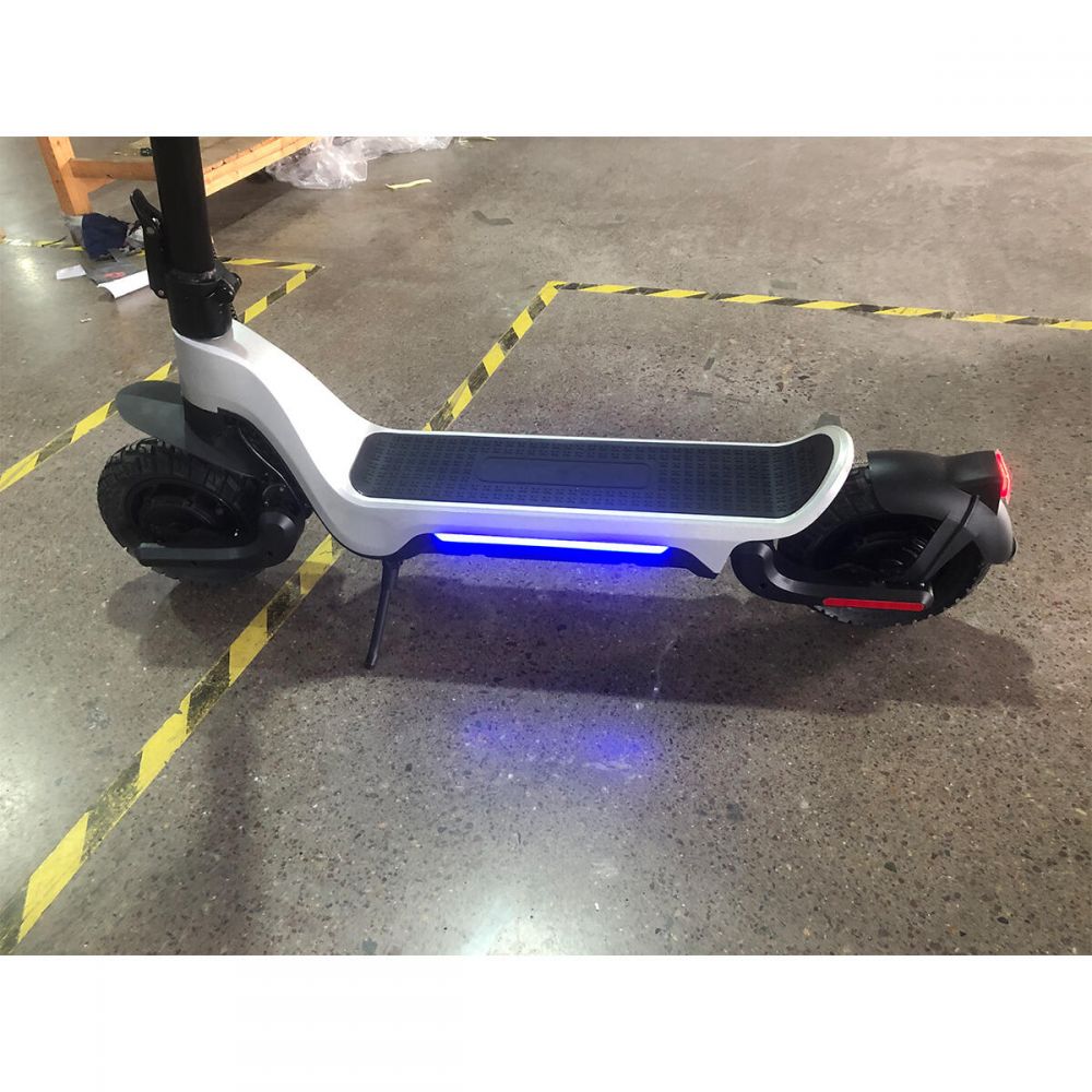 TROTINETTE X5 PRO 1600WATTS 48 VOLTS